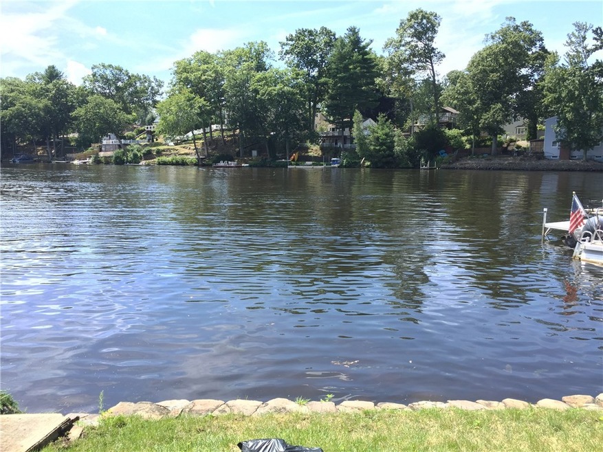 33 Terrace Dr, Greenville, RI 02828 - photo 1