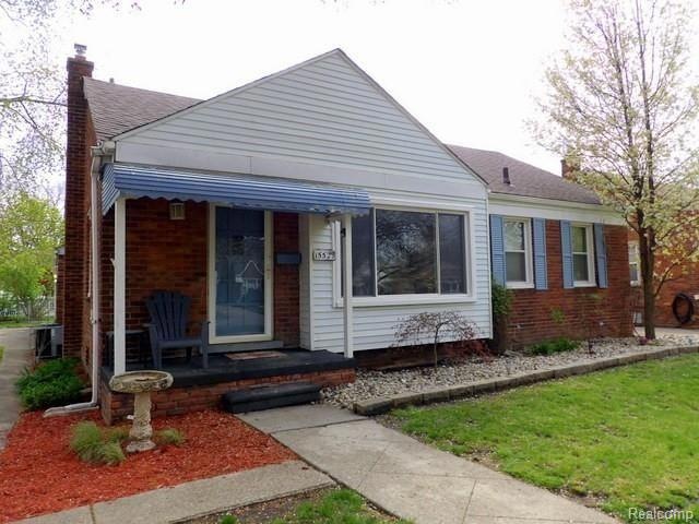NICE CENTRAL A.P. LOCATION – SHORT WALK TO SCHOOLS