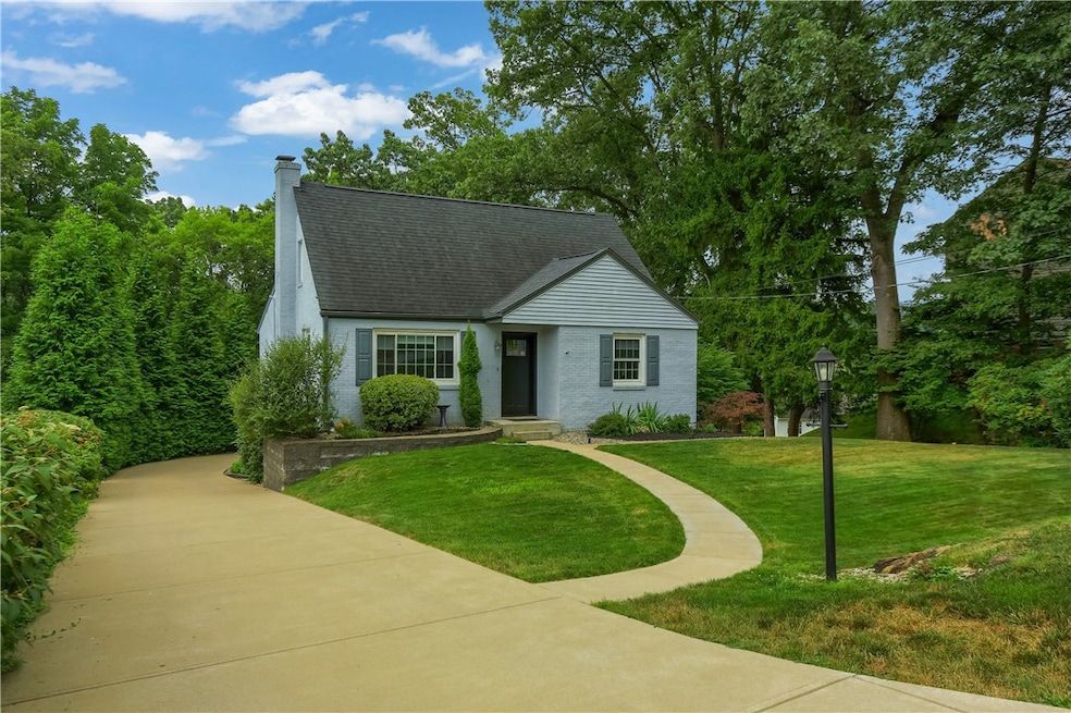 141 Ridge Ave, McKnight, PA 15237 - photo 1