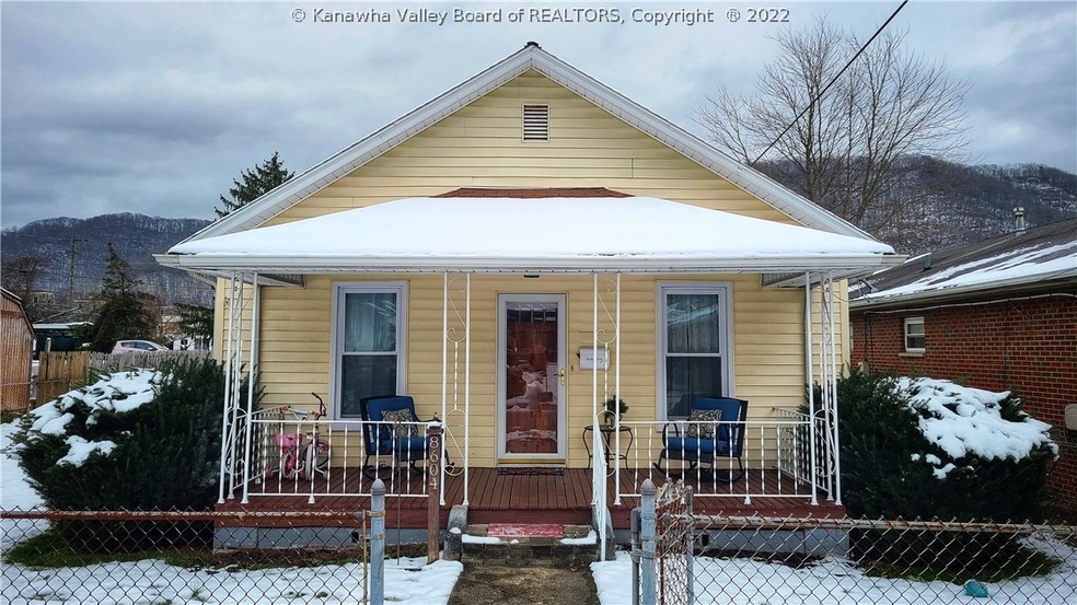 8604 Maryland Ave, Charleston, WV 25315 - photo 1