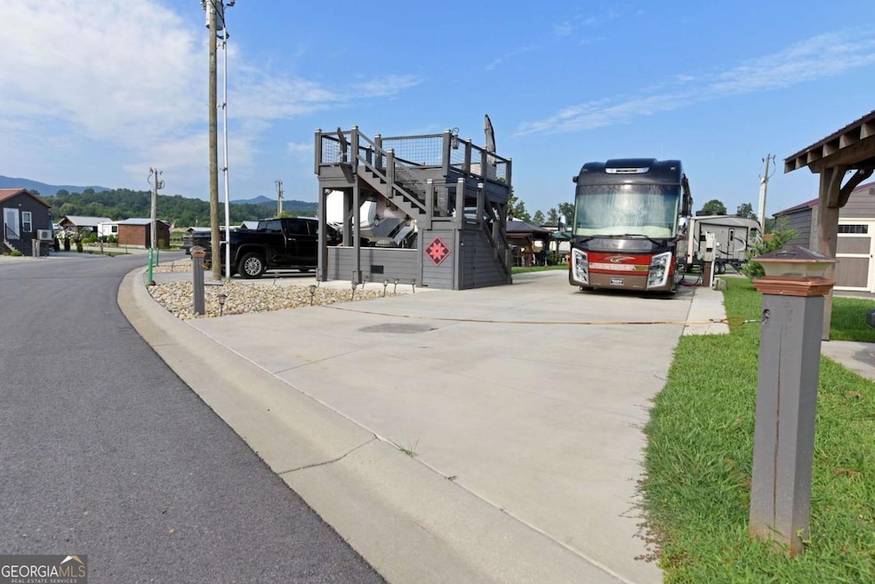 340 Mountain Creek Rd, Blairsville, GA 30512 - photo 1