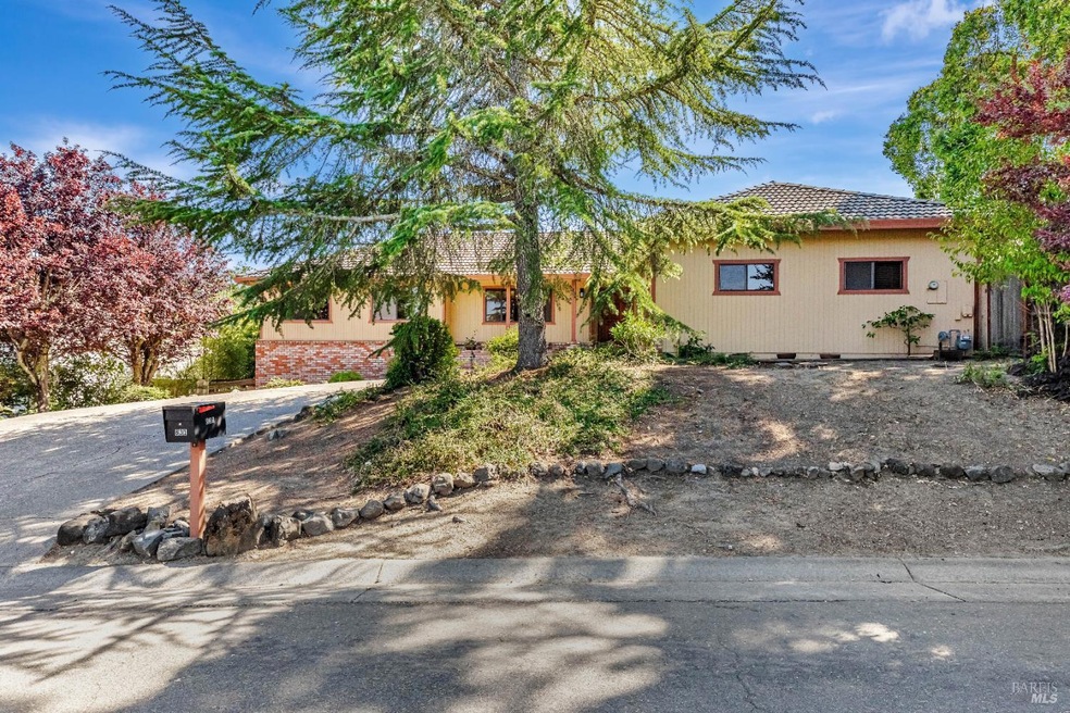 Sold $1,308,000 • Co-Listing Agent