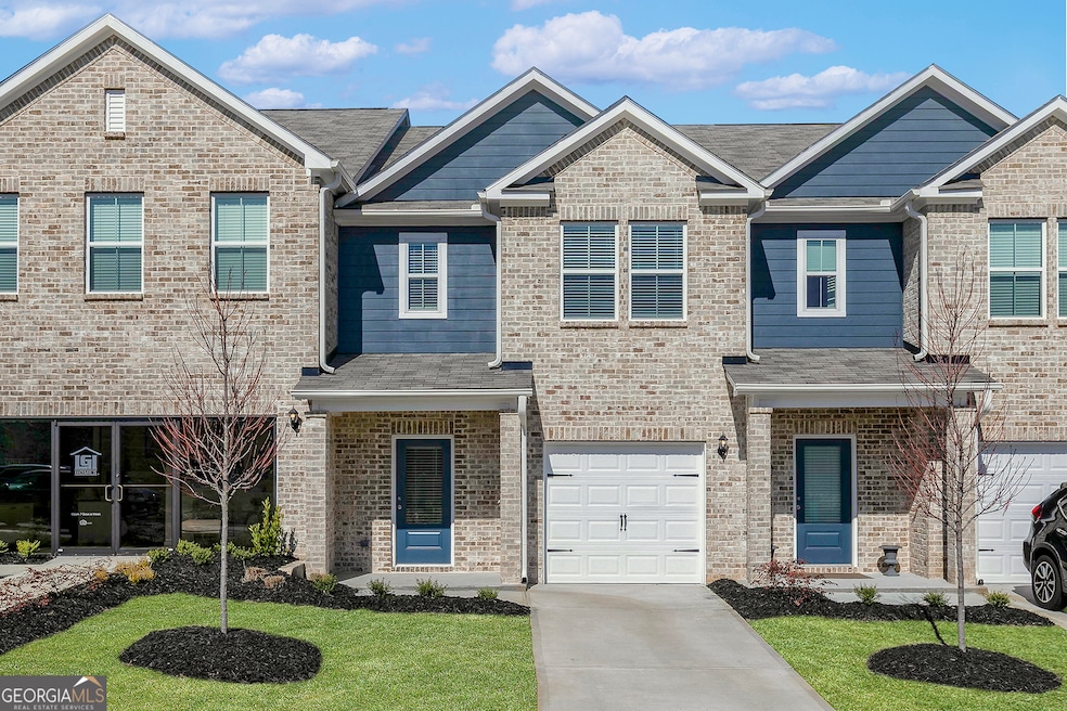 3963 Hidden River Ln, Oakwood, GA 30566 - photo 1