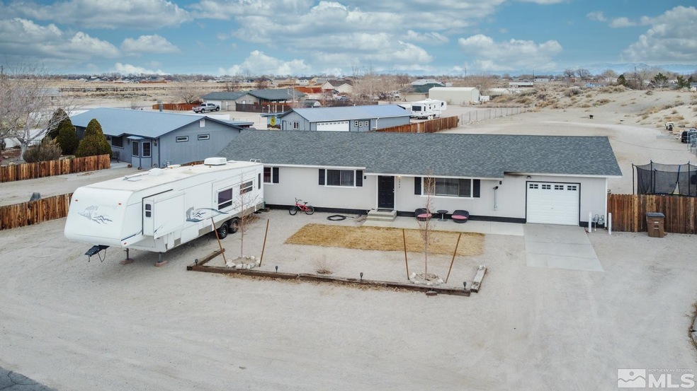 1246 Roberson Ln, Fallon, NV 89406 - photo 1