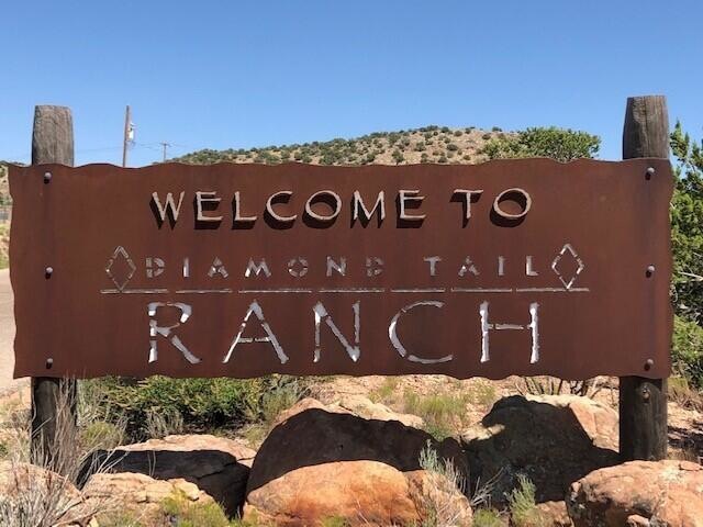 10 Diamond Tail Rd, Placitas, NM 87043 - photo 1
