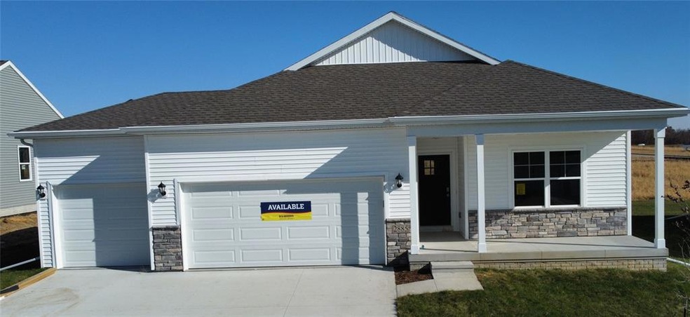 2885 Meadow Ct, Hiawatha, IA 52233 - photo 1