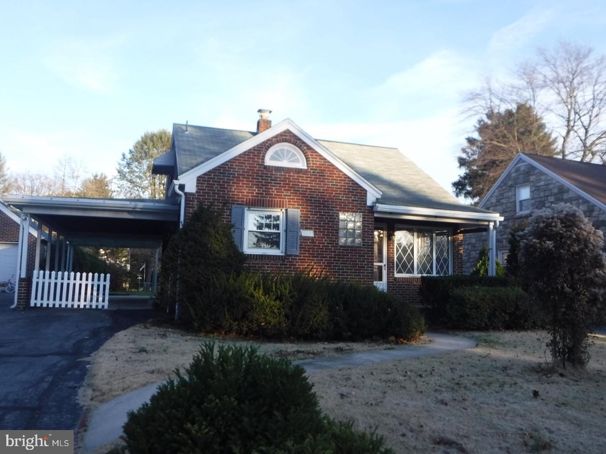 4221 6th Ave, Temple, PA 19560 - photo 1