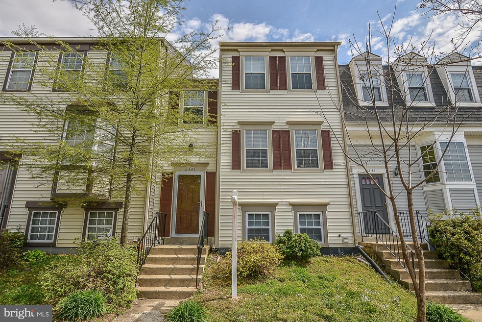 2343 Hunters Square Ct, Reston, VA 20191 - photo 1