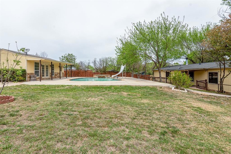 3040 Zion Hill Loop, Weatherford, TX 76088 - photo 1
