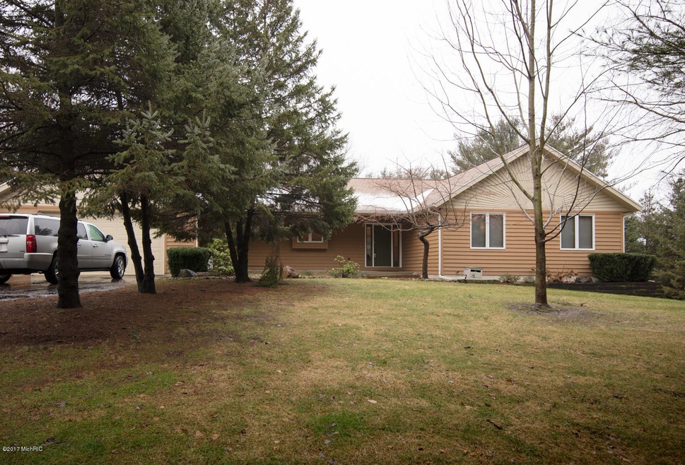 9419 Highland View Dr-101