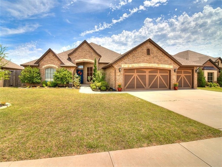 708 Samantha Ln, Moore, OK 73160 - photo 1
