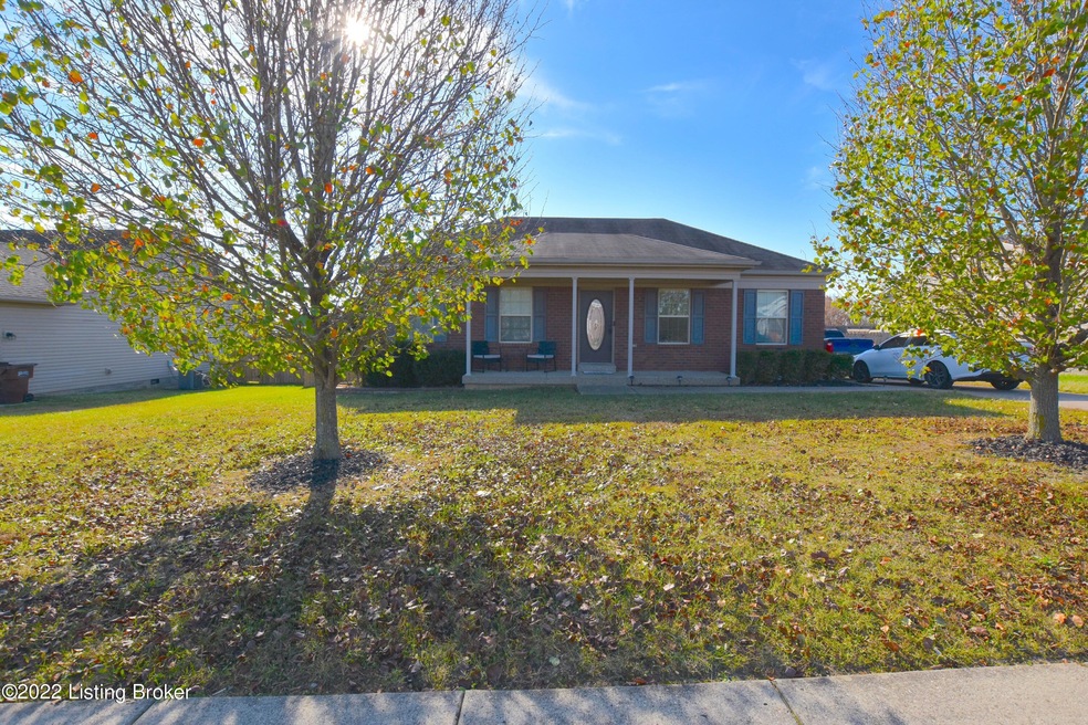 141 Crossfield Dr, Mount Washington, KY 40047 - photo 1