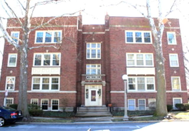 706 S Coler Ave unit 5, Urbana, IL 61801 - photo 1