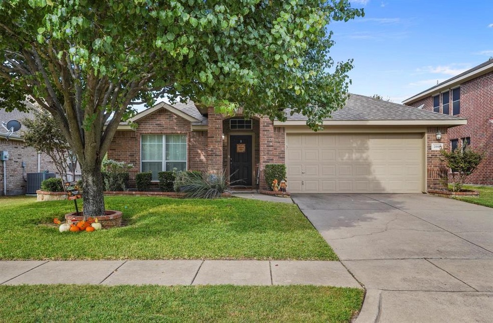 2006 Lake Highlands Dr, Wylie, TX 75098 - photo 1