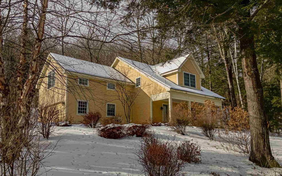 40 Mercy Strong Ln, Hartford, VT 05001 - photo 1