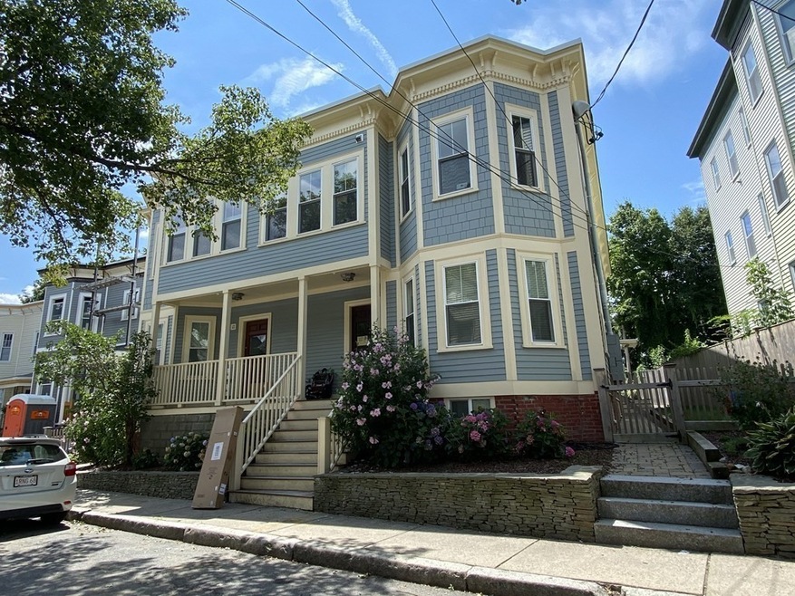 24 Hall St unit 2, Somerville, MA 02144 - photo 1