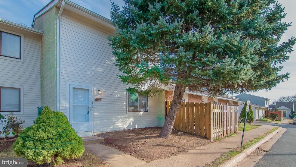9320 Woodlea Ct, Manassas, VA 20110 - photo 1
