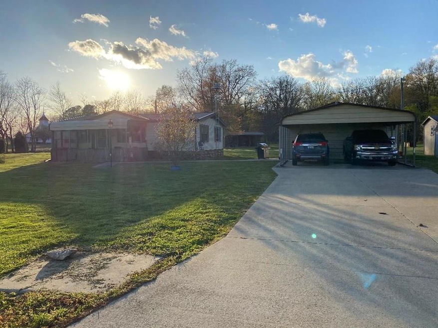 148 Steamboat Rd, Owensboro, KY 42301 - photo 1