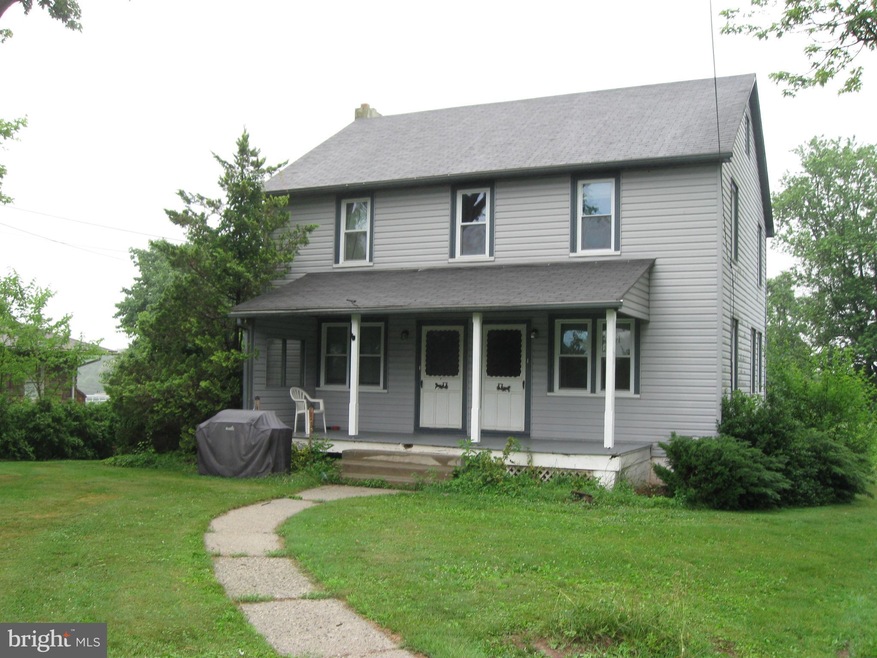 687 Old Schuylkill Rd unit B, Pottstown, PA 19465 - photo 1