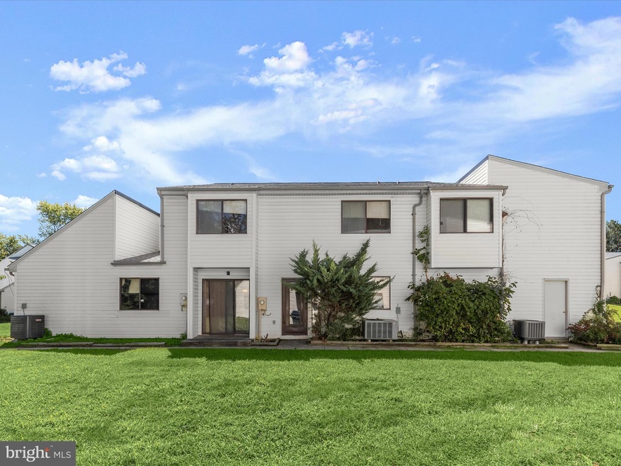 1003 Crimson Tree Way unit 21C, Edgewood, MD 21040 - photo 1