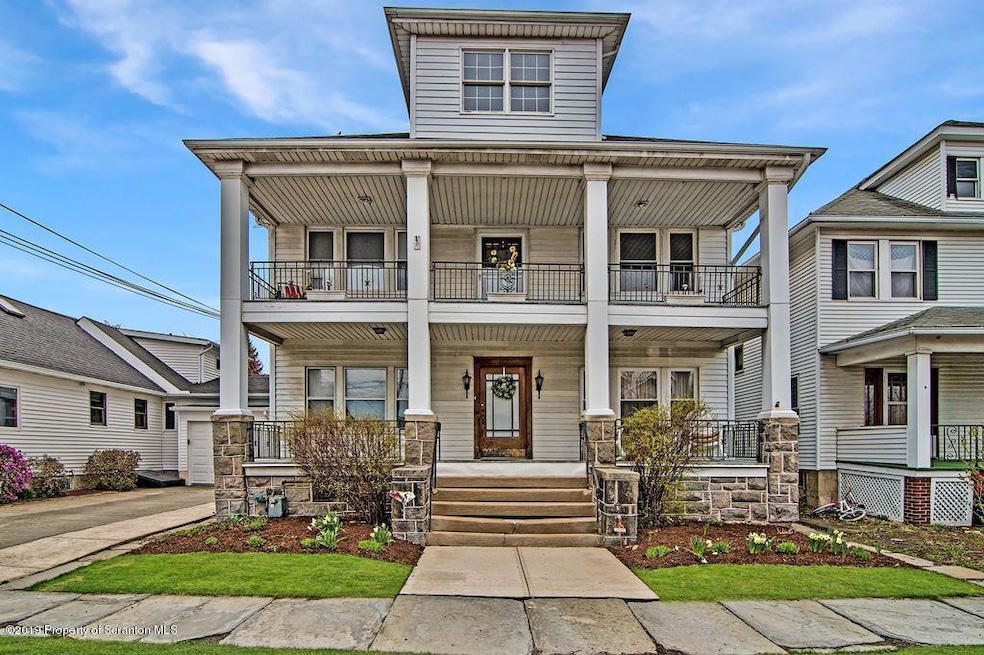 127 S Irving Ave, Scranton, PA 18505 - photo 1