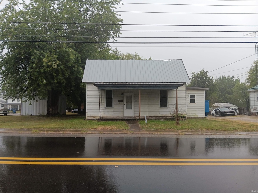 303 W Elnora St, Odon, IN 47562 - photo 1