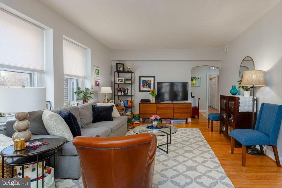 4707 Connecticut Ave NW unit 301, Washington, DC 20008 - photo 1