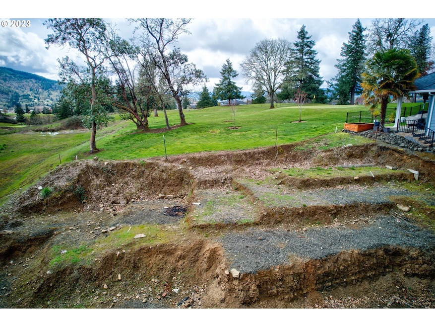 1716 Scardi Blvd unit 174, Sutherlin, OR 97479 - photo 1