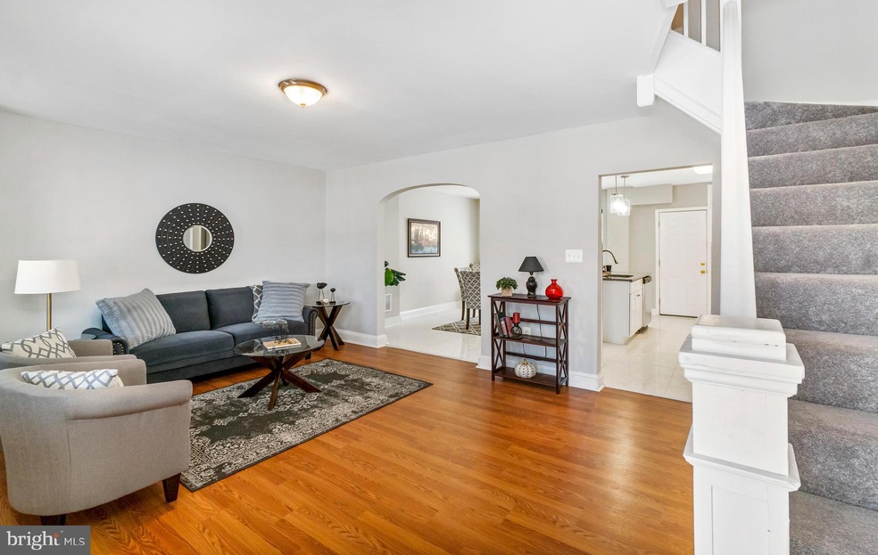 810 Mount Holly St, Baltimore, MD 21229 - photo 1