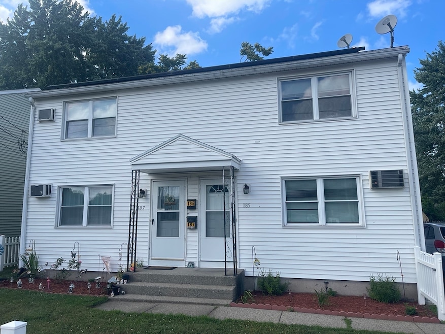 185-187 Nottingham St unit 1, Springfield, MA 01104 - photo 1