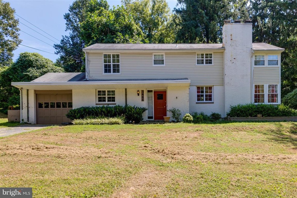 3441 Sleepy Hollow Rd, Falls Church, VA 22044 - photo 1