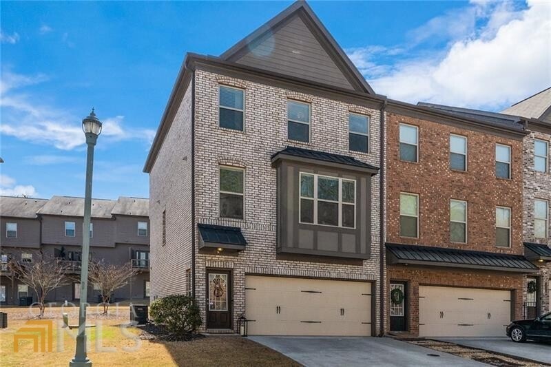 2813 Laurel Valley Trail, Buford, GA 30519 - photo 1