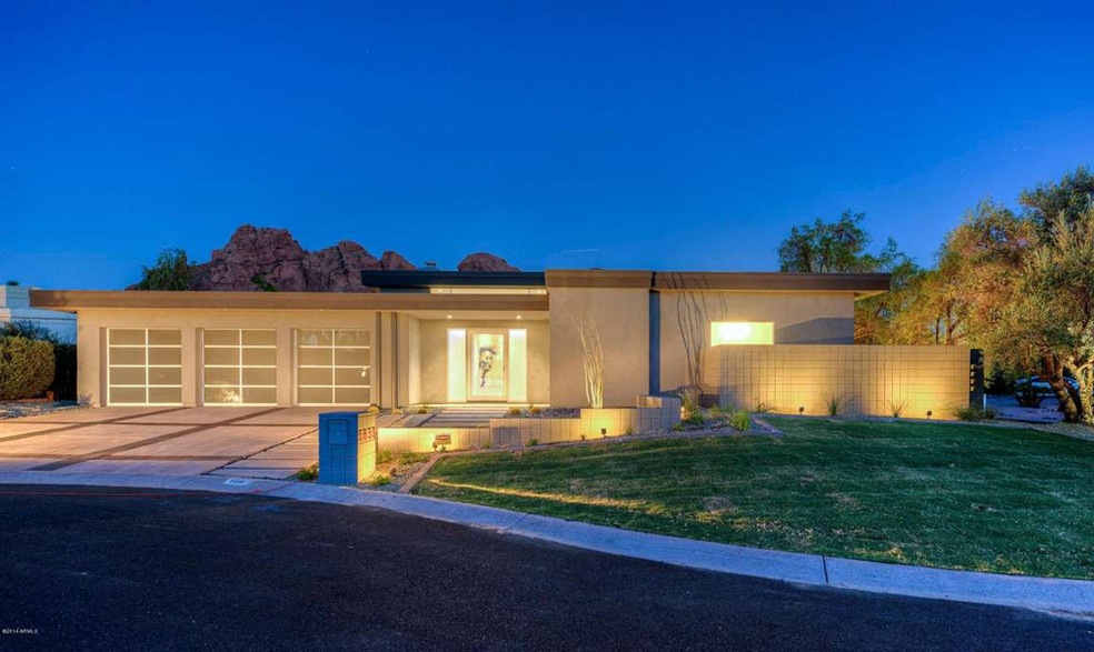 001_Modern Living