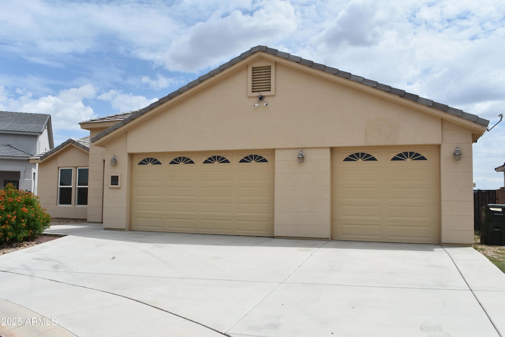 5533 Desert Willow Loop, Sierra Vista, AZ 85635 - photo 1