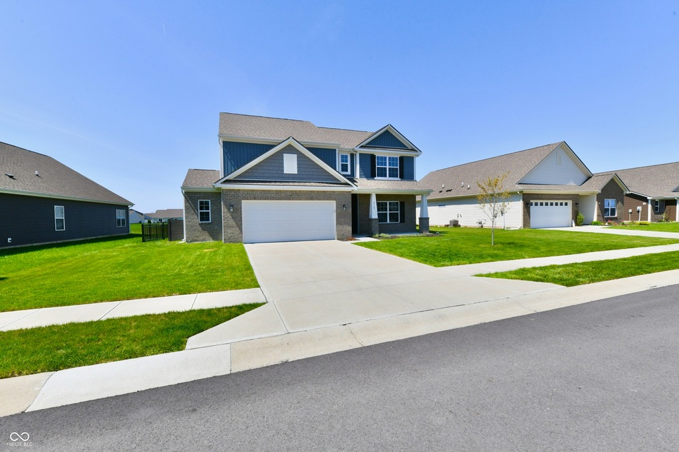 8163 Dewberry Ln, Pendleton, IN 46064 - photo 1