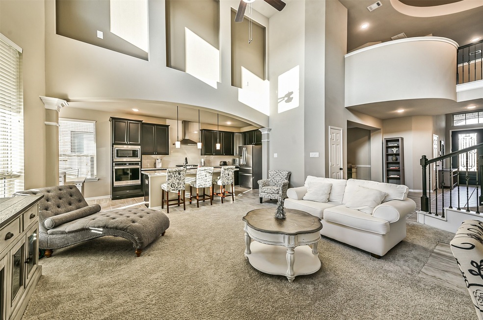 15411 Timber Plateau Dr, Humble, TX 77396 - photo 1