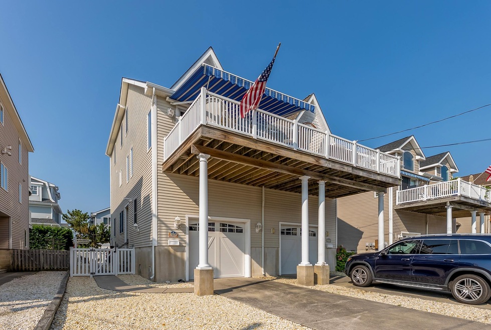 234 33rd St unit East Unit, Avalon, NJ 08202 - photo 1