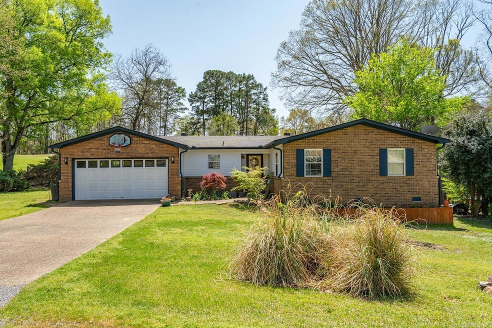 Sold $200,000 • Co-Listing Agent