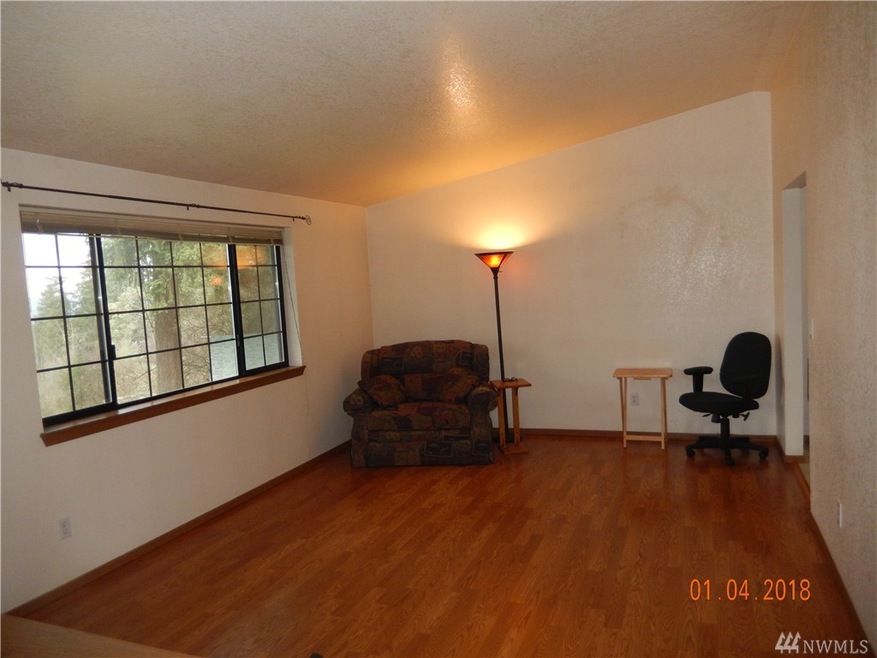 21011 186th Ave E, Orting, WA 98360 - photo 1