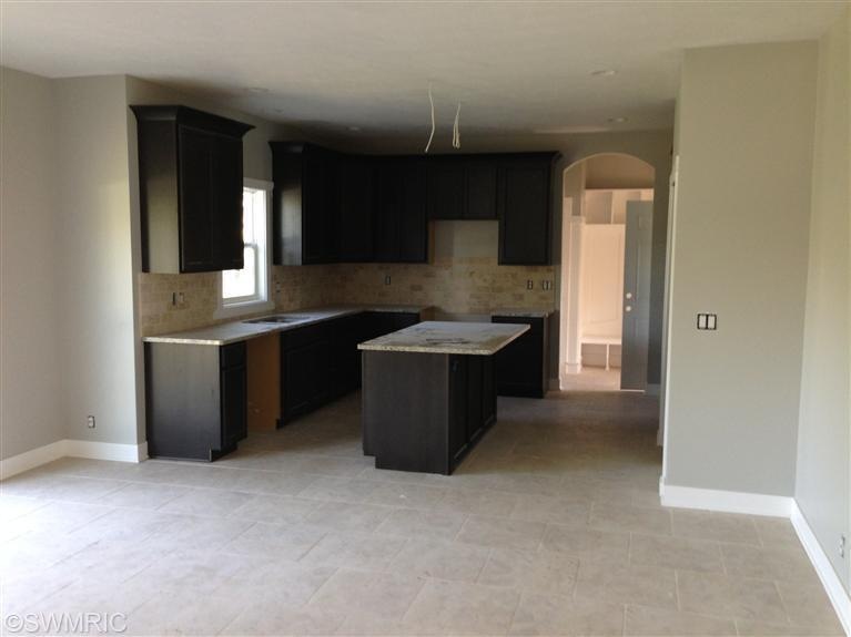 7210 Limerick Ln, Byron Center, MI 49315 - photo 1