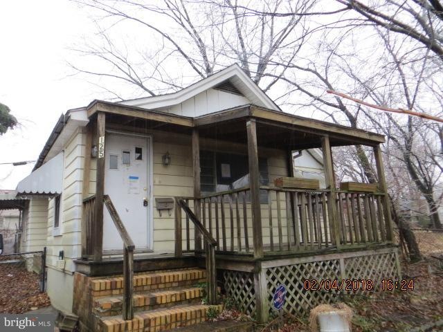 125 Hazel Ave, Halethorpe, MD 21227 - photo 1