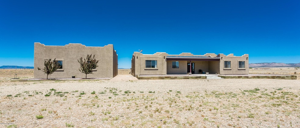 3150 W Speed Way, Paulden, AZ 86334 - photo 1