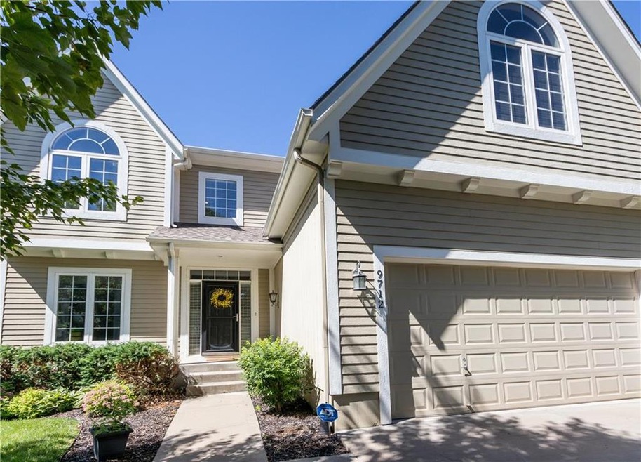 9712 Millridge Dr, Lenexa, KS 66220 - photo 1