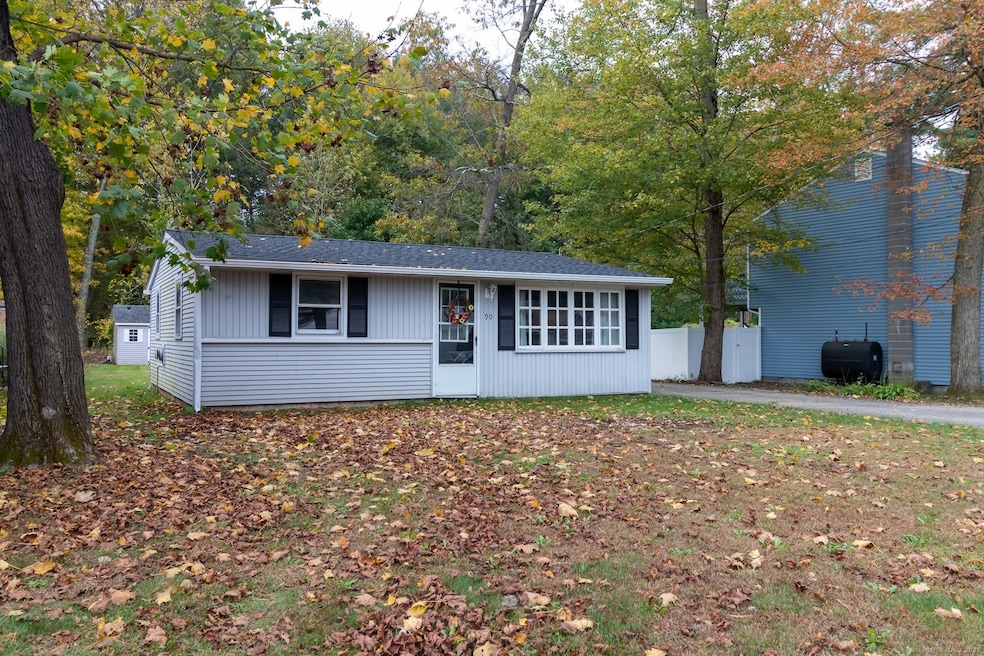 90 Cottage Rd, Enfield, CT 06082 - photo 1