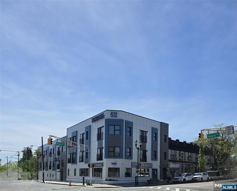 512 Kearny Ave unit 3D, Kearny, NJ 07032 - photo 1