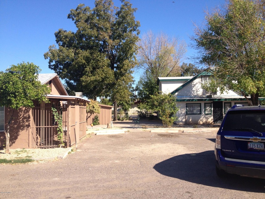 2224 N 27th St unit 6, Phoenix, AZ 85008 - photo 1