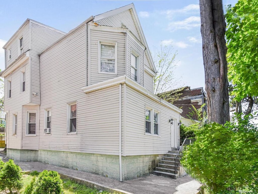 Sold $575,000 • Co-Listing Agent