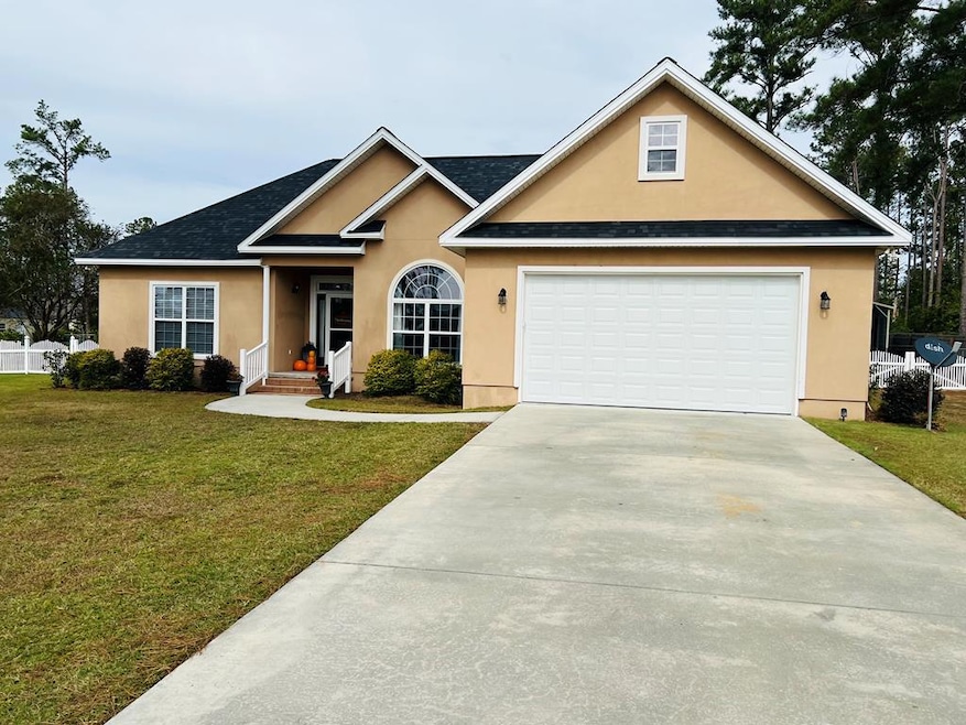 274 Summertree Dr, Douglas, GA 31535 - photo 1