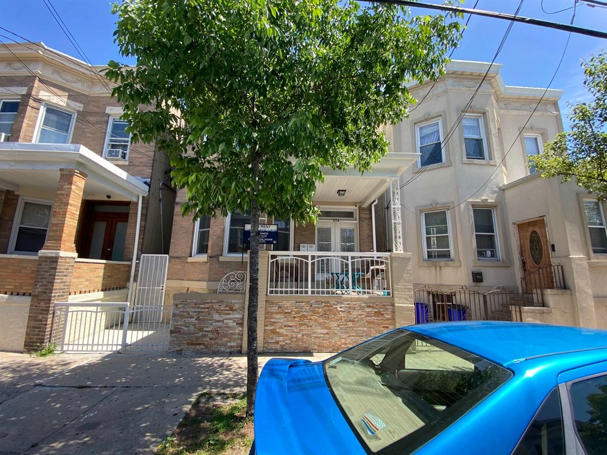 424 67th St unit 1St Fllor, West New York, NJ 07093 - photo 1