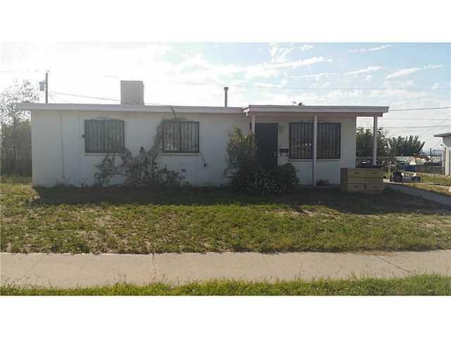 7926 Mazatlan Dr, El Paso, TX 79915 - photo 1